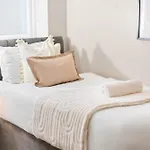5 Bedrooms - 5 Bathrooms - Parking - Garden - 376